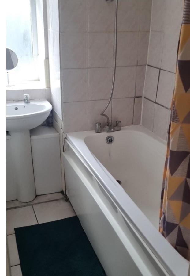 Huge Room Blacony In London Bridge Exterior photo