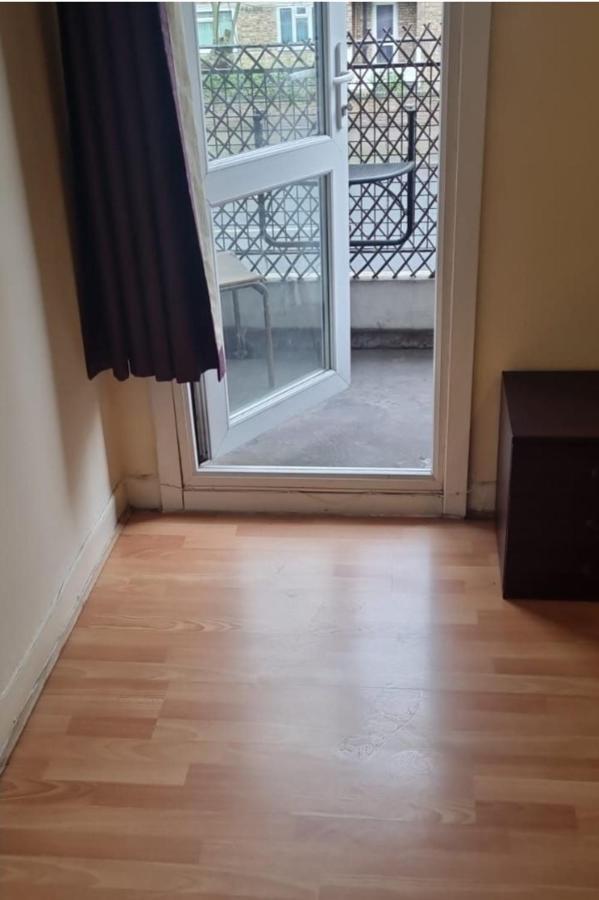 Huge Room Blacony In London Bridge Exterior photo